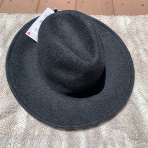 Brand new wide brim felt hat Zara